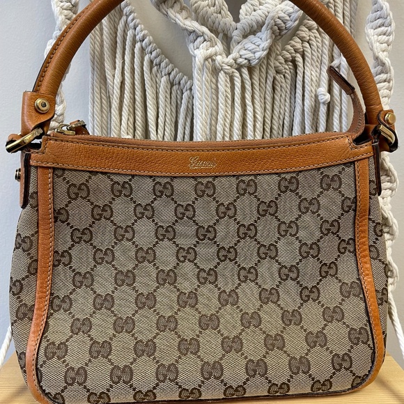 Gucci Beige/Brown GG Canvas Small Abbey Shoulder Bag - Picture 1 of 6